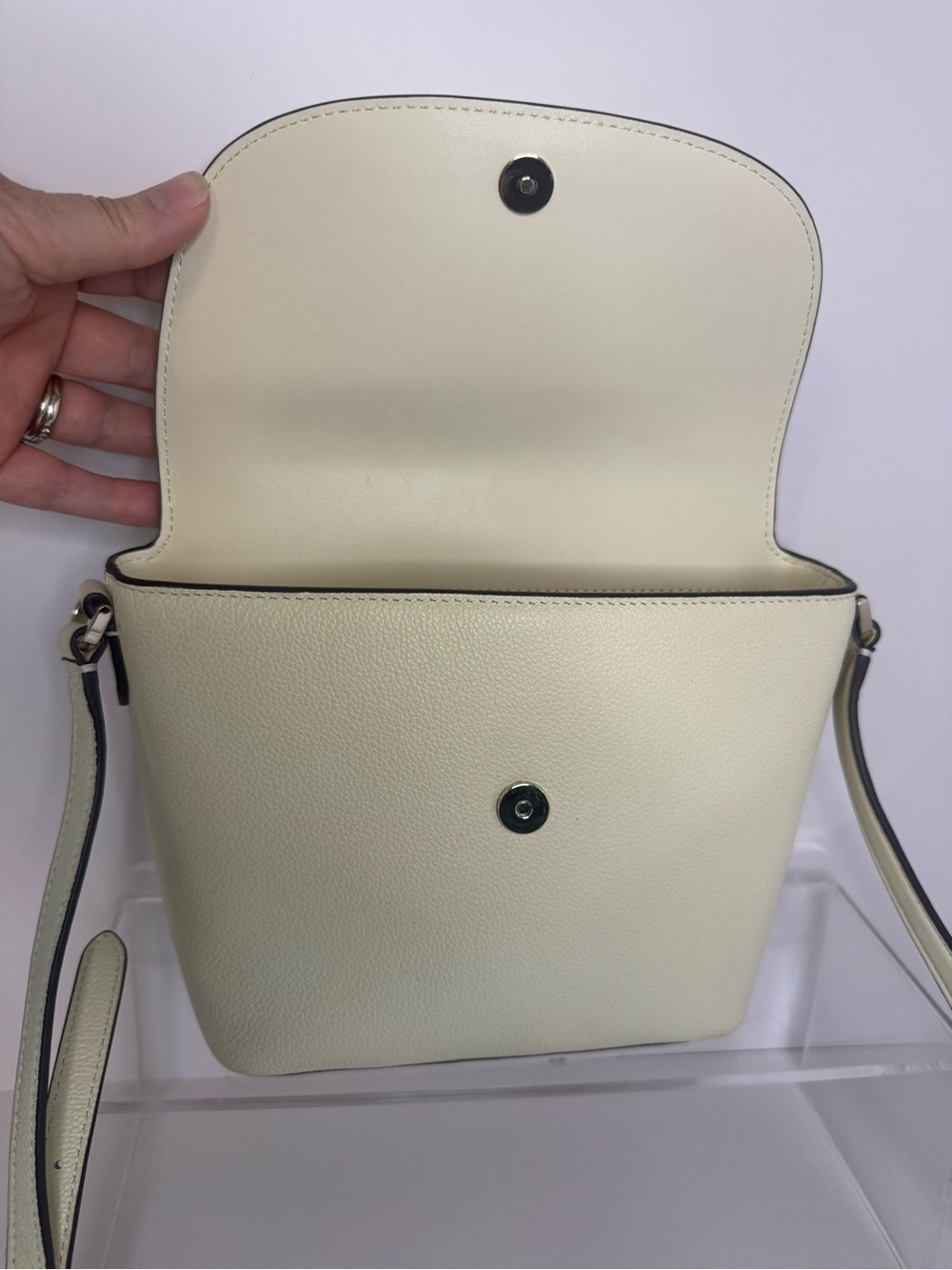 #422 Kate Spade Emmie Flap Crossbody Bag - Picture 8 of 17
